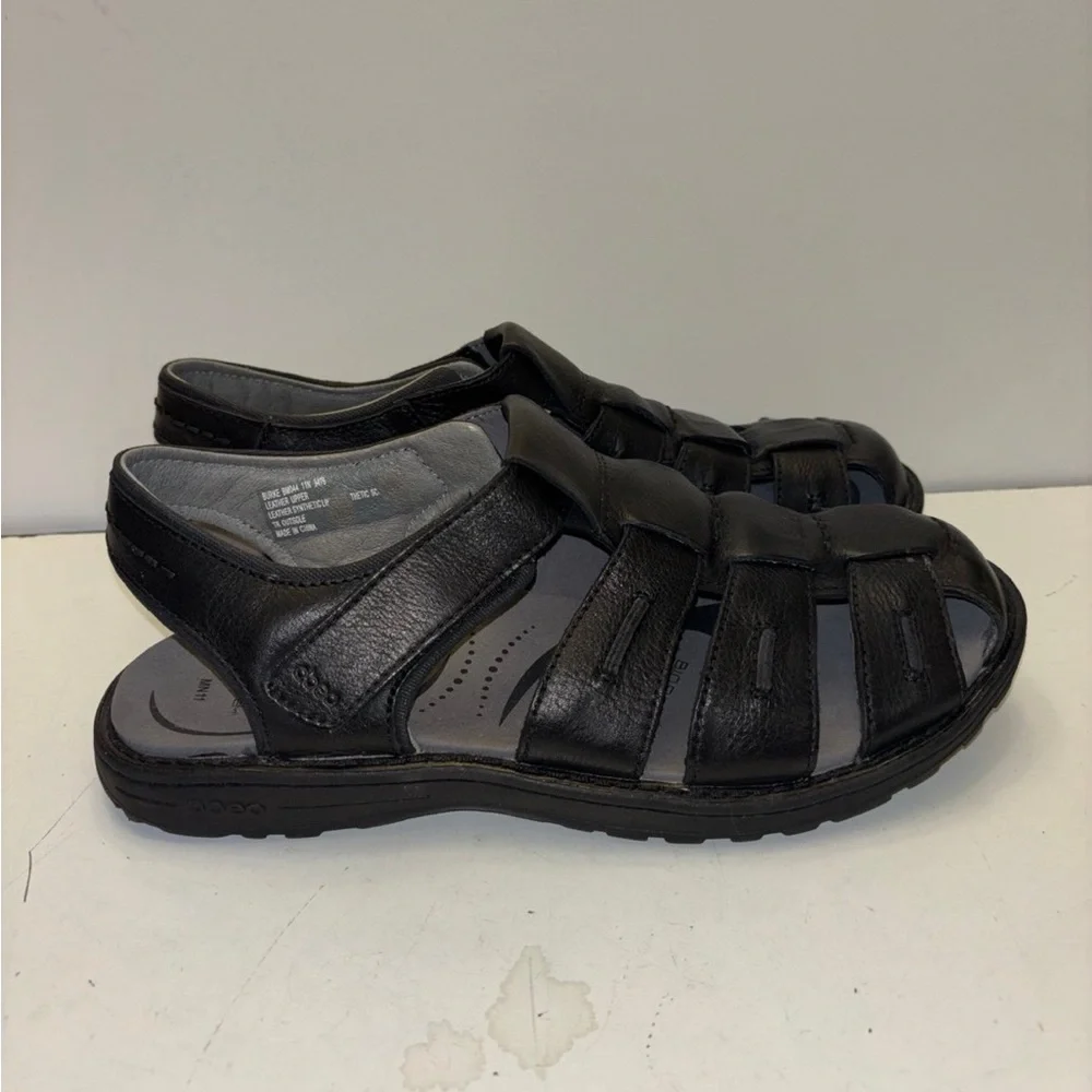 Abeo men’s black sandals size 11